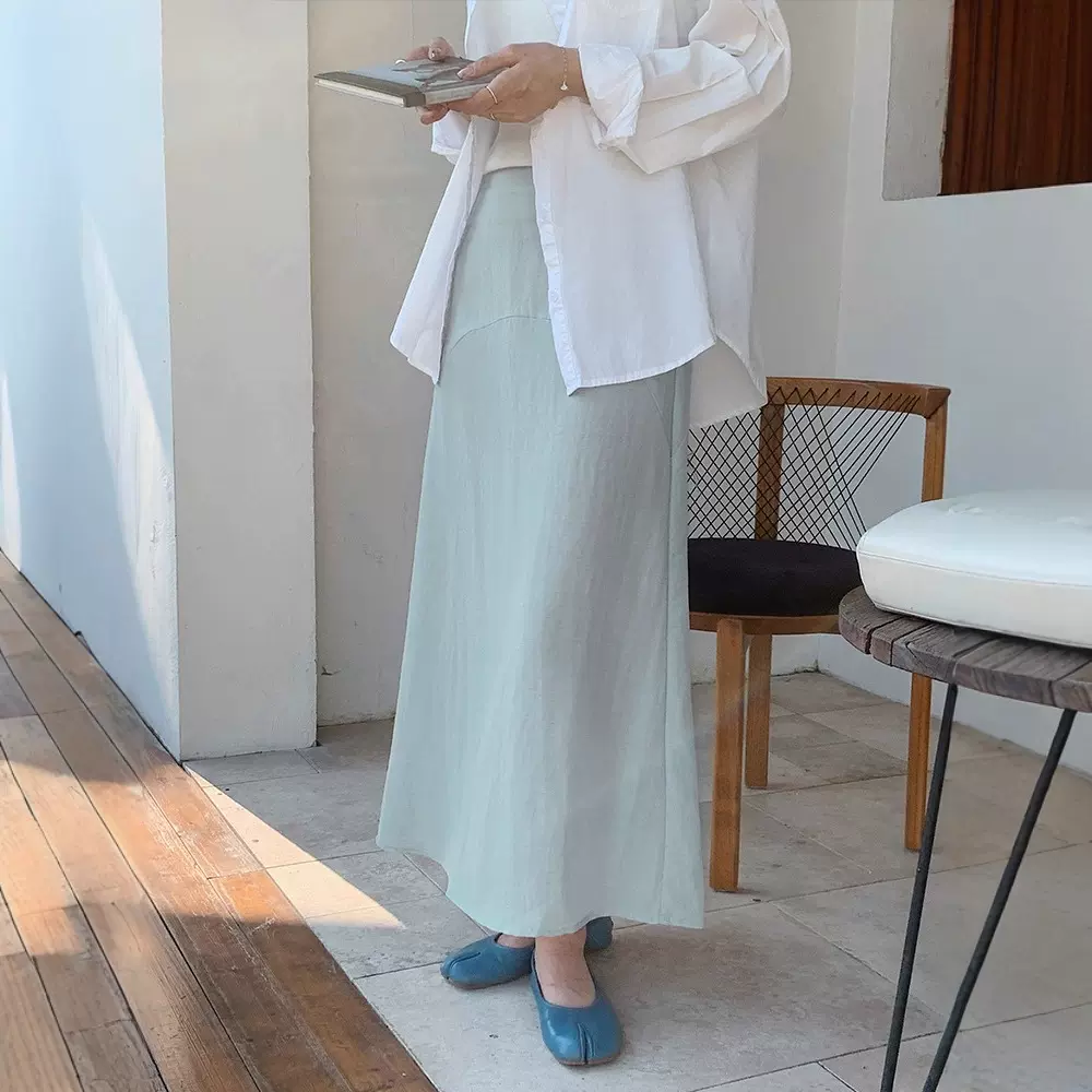 亚麻a字半身裙女2026新款高腰气质高级感梨型身材遮胯显瘦中长裙