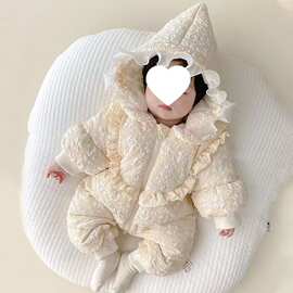 婴儿连体衣棉服冬季婴幼儿加绒加厚棉袄爬服女宝冬装衣服外出抱衣