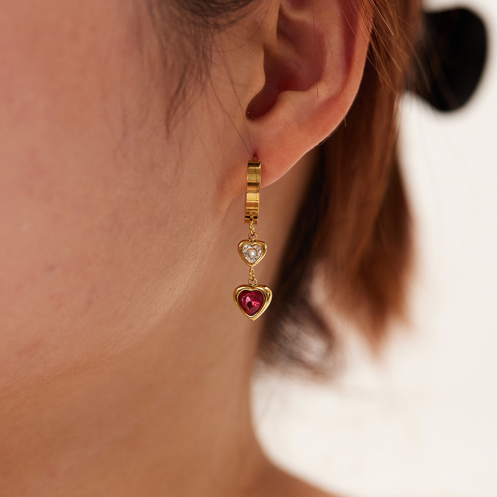 Daily, Shopping Occasion Stainless Steel Material 1 Pair Elegant Retro Geometric Heart Shape Plating Inlay Stainless Steel Zircon 18K Gold Plated Drop Earrings