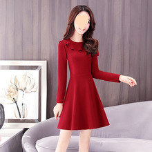 矮个子连衣裙春季2024新款女装中长款收腰时尚秋季打底长袖裙子女