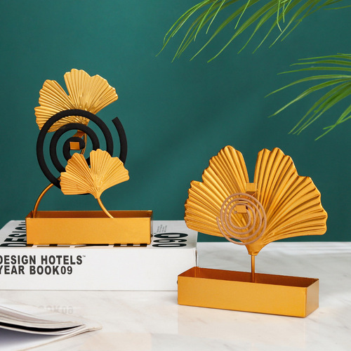 Manufacturer wholesale European creative ginkgo leaf mosquito coil shelf Yiwu hanging ornaments iron metal household mosquito coil box