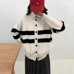 韩系翻领撞色条纹针织开衫女秋冬新款时尚单排扣慵懒风毛衣女外套