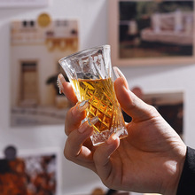 调酒小杯子精美玻璃品酒杯60ml玻璃小吞杯烈酒高脚高质透亮白酒杯