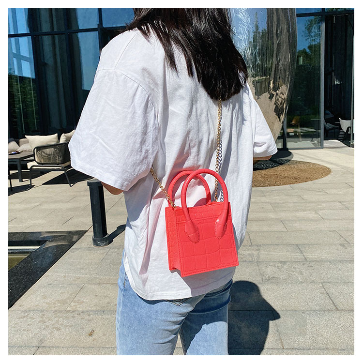 2025 Cross-border new popular smiling face bag, small square bag, fashionable and versatile chain hand bag, shoulder and crossbody jelly women's bag undefined
