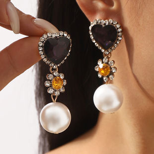 E13473 European and American retro exaggerated geometric diamond love earrings ZA elegant palace style pearl distressed earrings