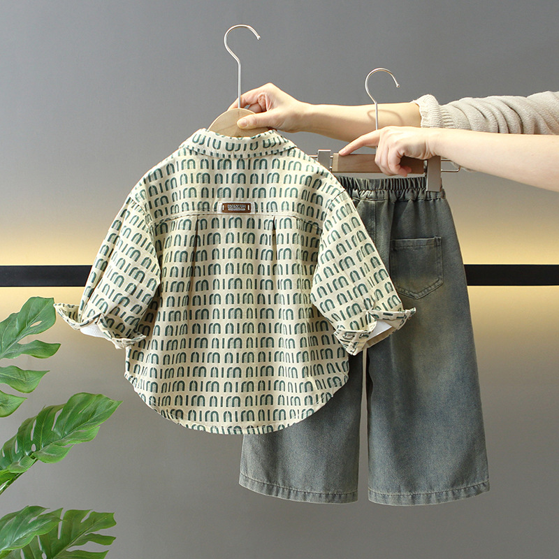 7678 traje de primavera y otoño para niños 2025 nuevo estilo chaqueta de camisa para niños bebé primavera traje de tres piezas de moda coreana