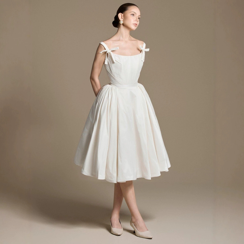 French-style light wedding dress with straps, simple taffeta mid-length gown for outdoor travel photography, engagement, and registration, small formal dress with a puffy skirt for women French-style light wedding dress with straps, simple taffeta mid-length gown for outdoor travel photography, engagement, and registration, small formal dress with a puffy skirt for women