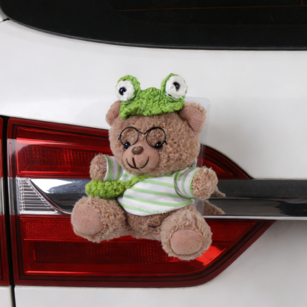 Colgante de coche Colgante trasero Dibujos animados lindo oso trasero trasero muñeca adorno pegatina baúl fuera del coche muñeca