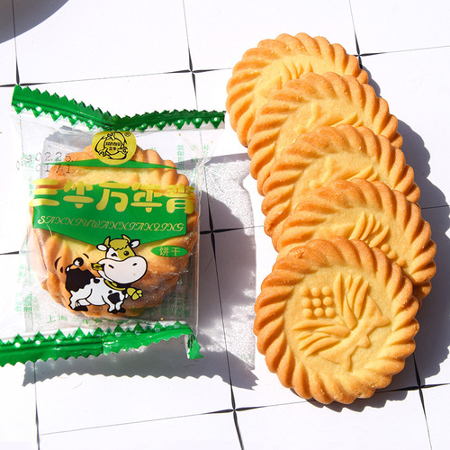 Shanghai Sanniu Dieffenbachia Biscuits Whole Box Wholesale Onion Flavor Scallion Oil Salty Breakfast Biscuits Bulk Casual Snacks