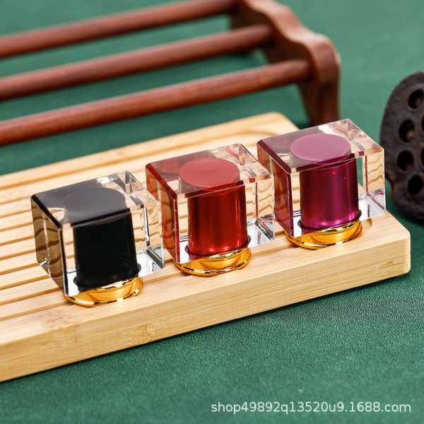 transparent glass perfume