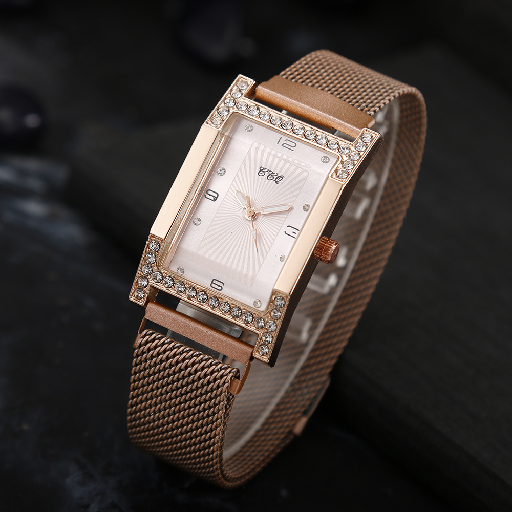 Ceas de damă Mila, cu cuarț, fără mecanism, cu cataramă magnetică, cu scală minimalistă și pătrată_voghion.com