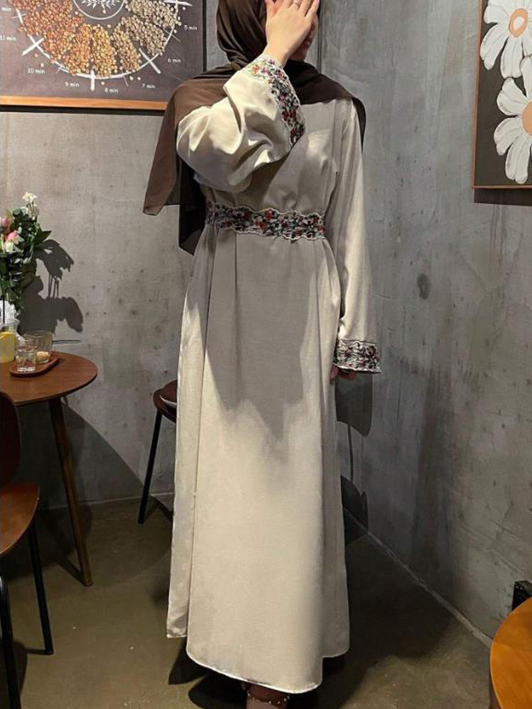 Elegant Embroidered Floral Abaya | Abaya With Floral Embroidery