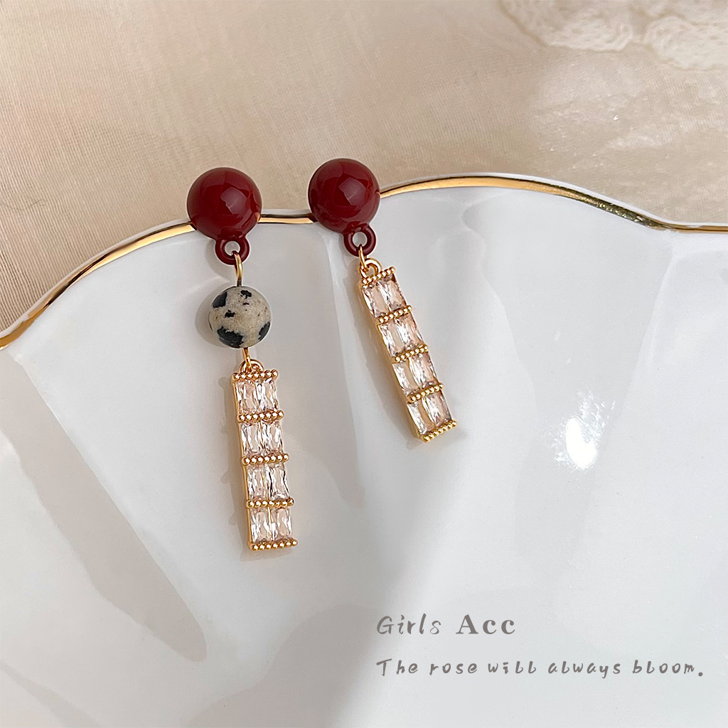 1_0013_耳语场景新水印 拷贝 10.jpg