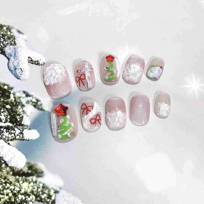 Winter Snowflake Wearable Nails New Christmas Handmade Phototherapy Manicure Patch Short Hand-painted Fake Nails Removable