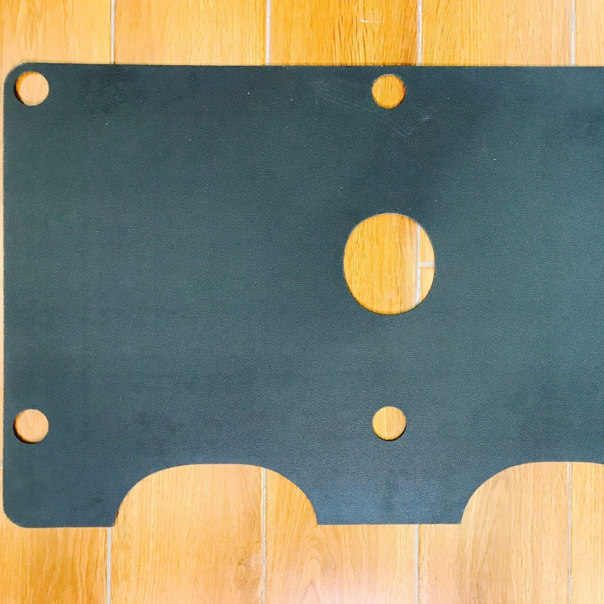 1.5厘PP胶板优质环保（卷）批发 可冲切