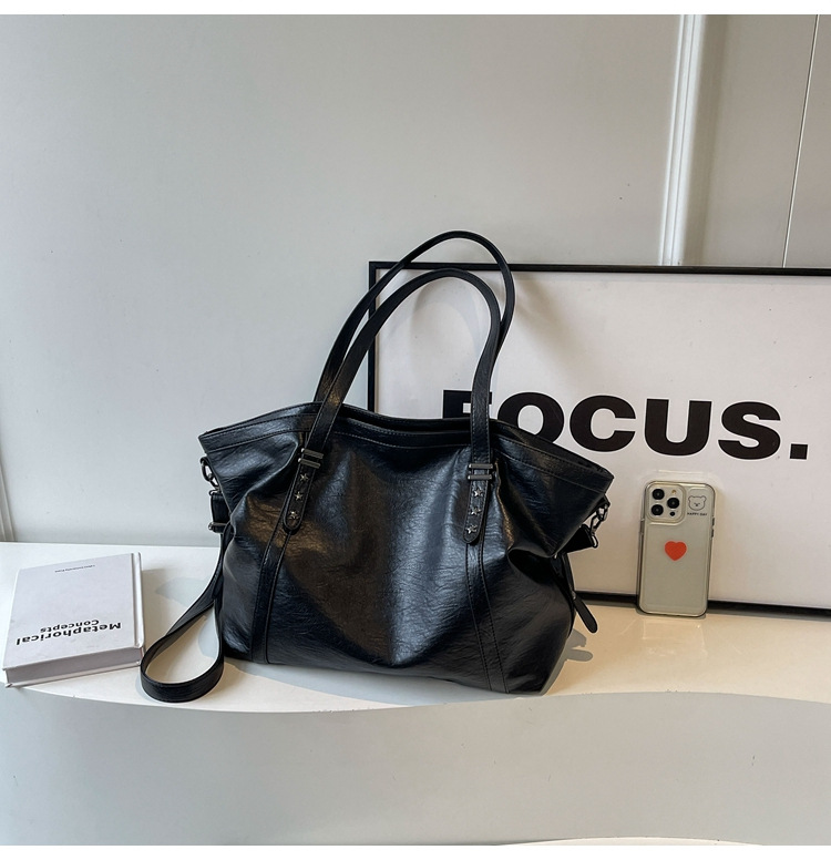 Cross-border large-capacity tote bag for women 2024 New style fashionable single-shoulder bag, retro simple casual crossbody bag for women undefined