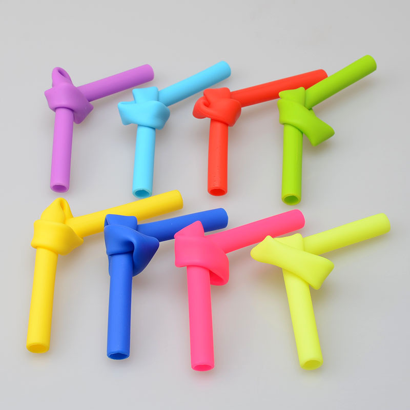 ɫ轺װ ̲֭Ͽظʹù轺ëˢ