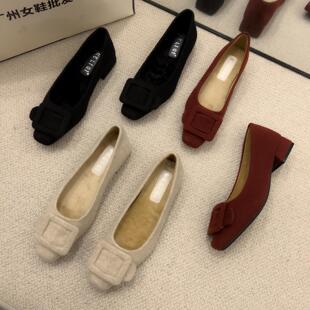 ���^�r�з��۬������ЬŮ2025�¿�С�������LС���ٴ�q������Ь