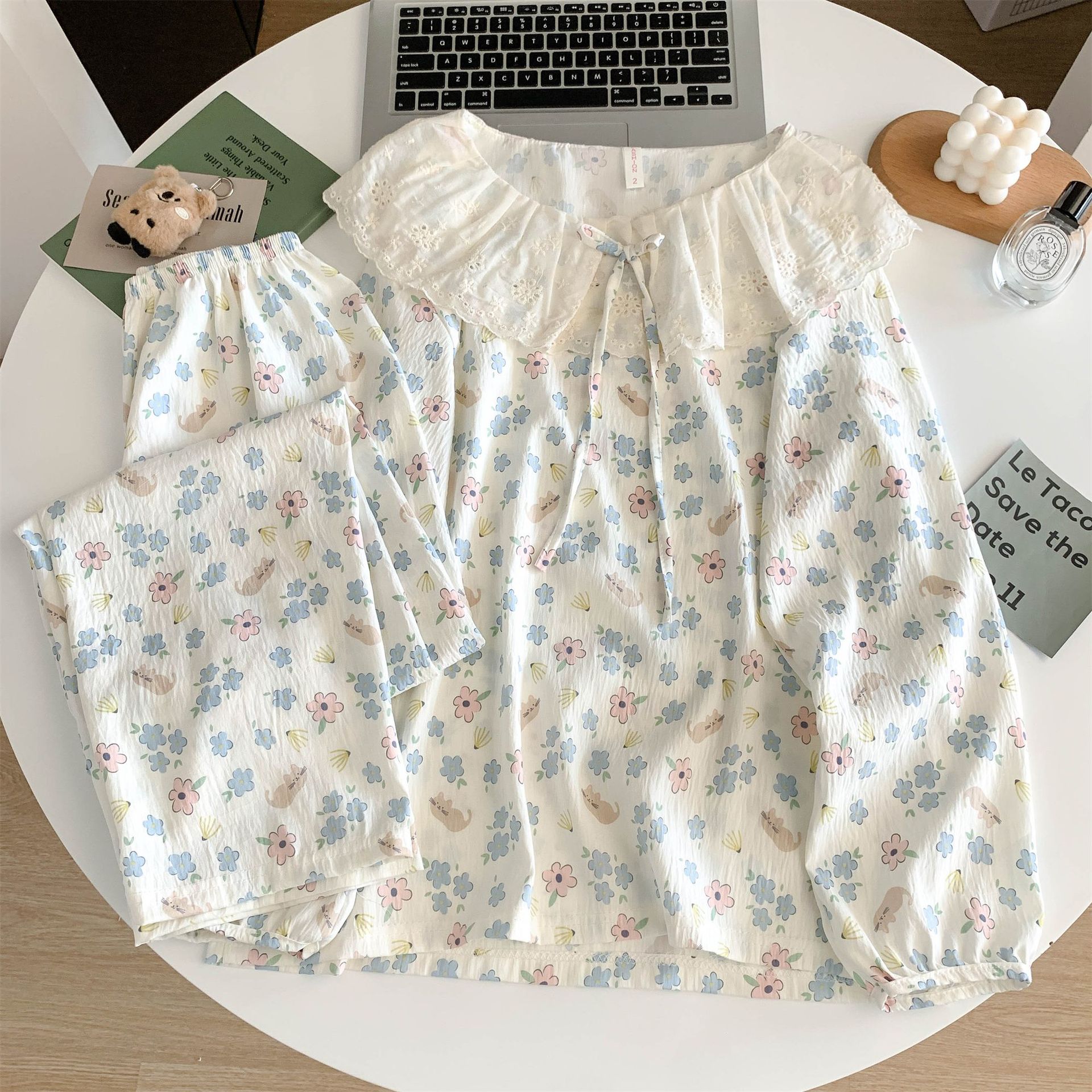 Red en vivo caliente nubes de algodón manga larga dulce gran solapa encaje pijama de primavera y otoño set de ropa para el hogar