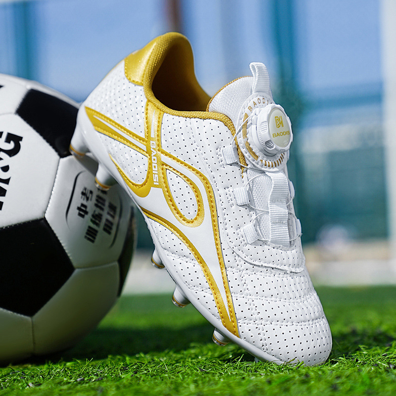 Wholesale Mesh Football Shoes for Boys and Girls, World Cup Long Spike Shoes with Rotating Buckle, Professional Training Shoes for Elementary School Students