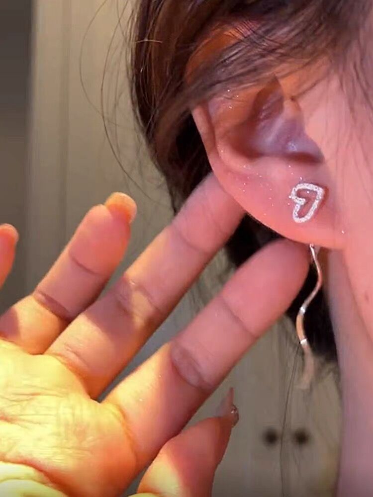 Heart Shape Pattern 1 Pair 925 Sterling Silver Heart Shape Drop Earrings