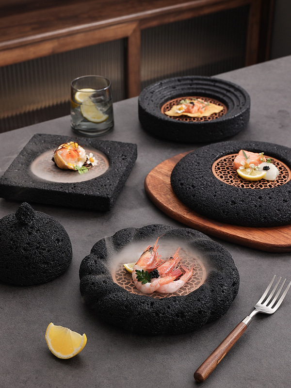Japanese Hotel Tableware Rock Sushi Plate Steak Plate Dinner Plate Round Black Plate Creative Volcanic Stone Plate