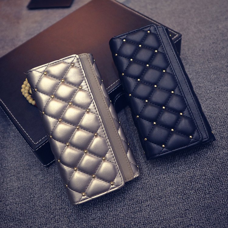 2021新款韩版时尚铆钉菱女士手包钱包长款三折皮夹零钱夹女式卡包