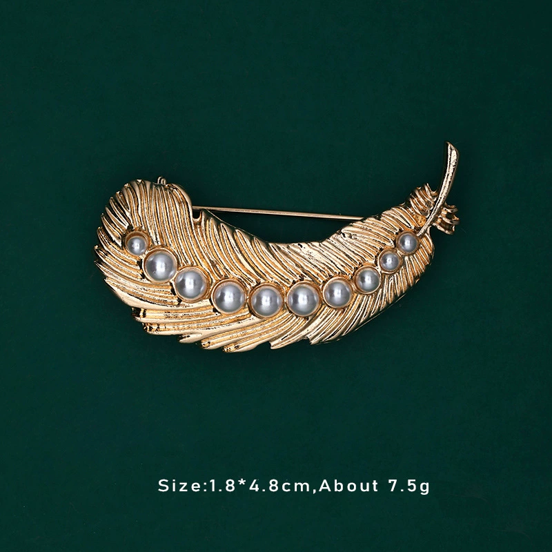 Retro creative brooch, plant lamp, universal accessory, simple and elegant design, wholesale