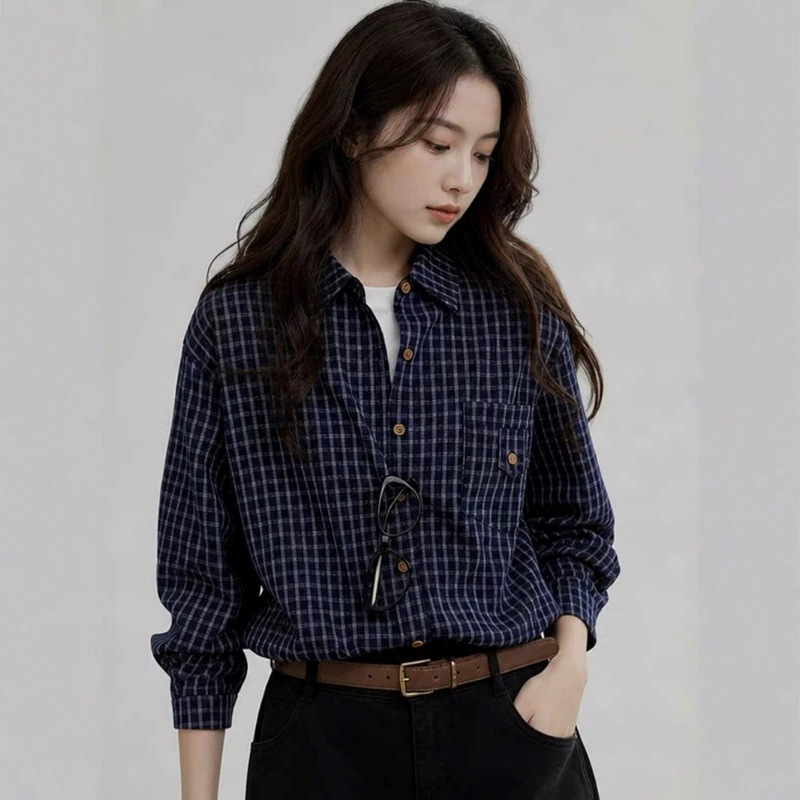 Navy blue plaid base shirt for women, new autumn/winter and early spring casual versatile layering top, slimming inner shirt