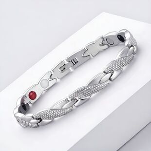 �W�����s�r����Ůʿ���y��朿��{�����Դ�ʯ�֭h�Ʒ��H���
