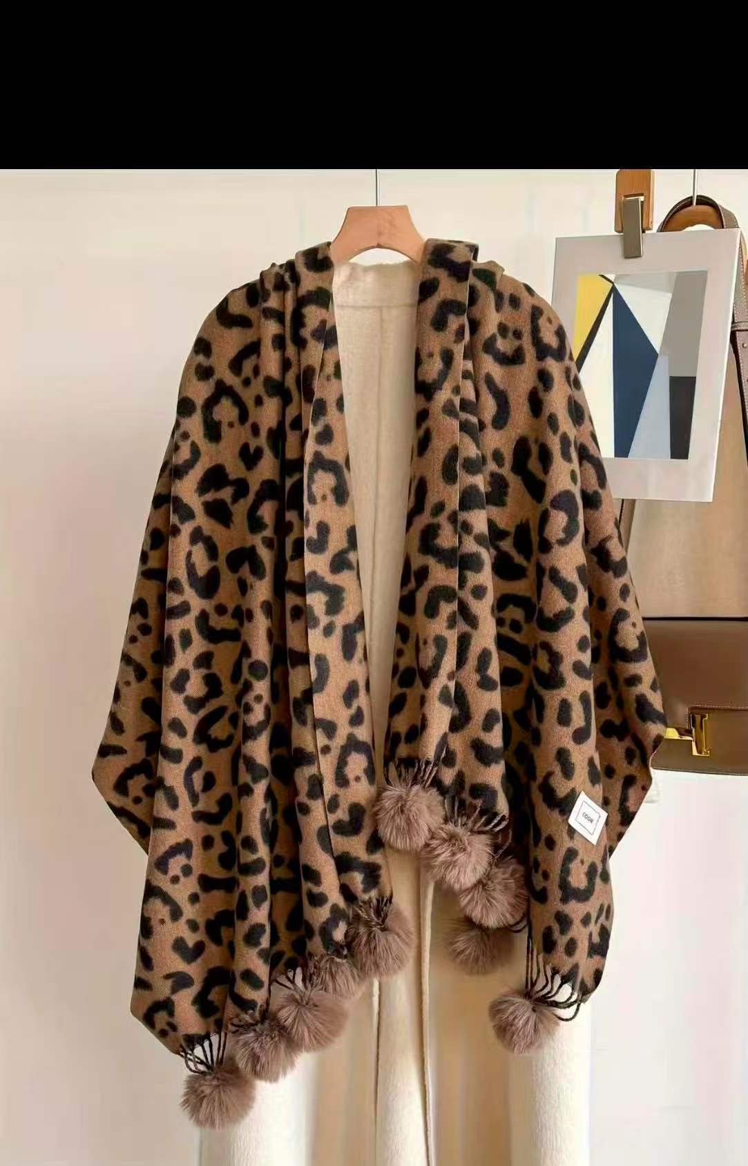 Bufanda Chal Térmica con Estampado de Leopardo de Lana para Mujer