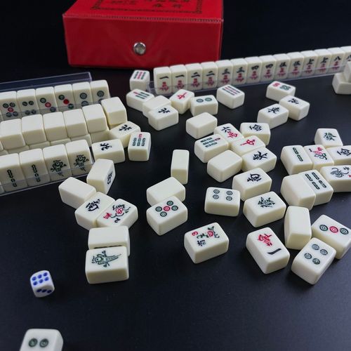 Travel Mahjong Portable Set, Mini Mahjong for Train Trips, Tiredness Relief, Mini Tabletop Card Game, Mahjong Wholesale