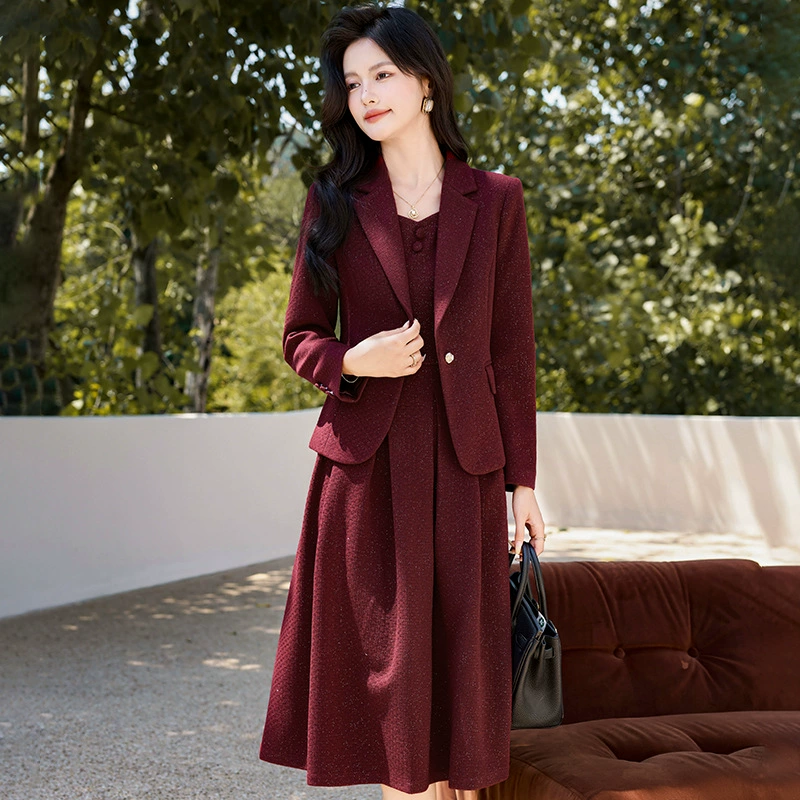 Коричневый костюм костюм женский длинный рукав весна и осень 2024 новый профессиональный костюм темперамент тонкий платье набор из двух частей