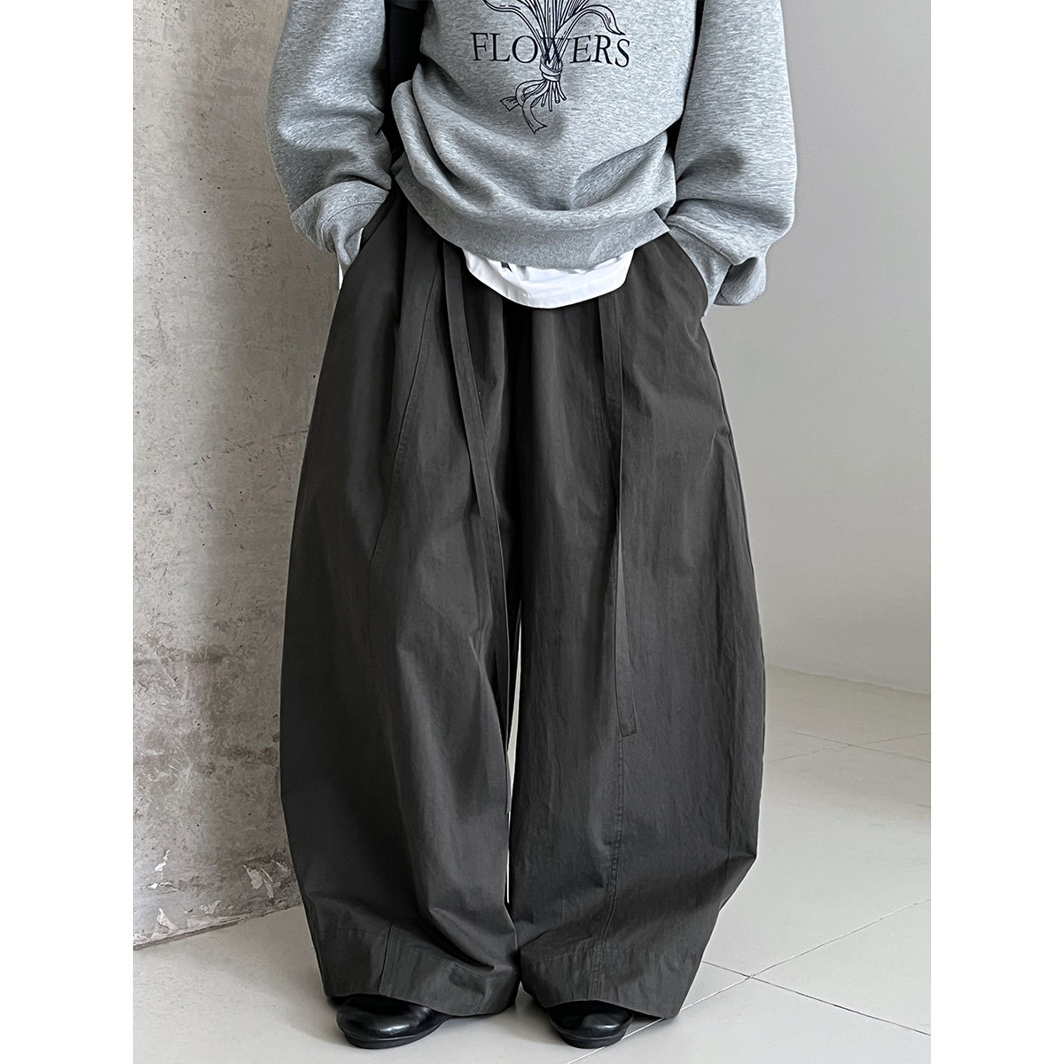 Lushi Korean Style High-Waisted Tie-Up Wide-Leg Balloon Pants for Women, New Autumn Loose Fit, Slimming, Curved Hem, Floor-Length Pants 1720