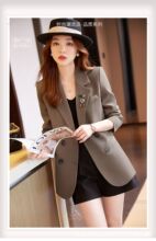 女士西服外套修身小西服女装街边潮流休闲百搭上衣西显瘦通勤风