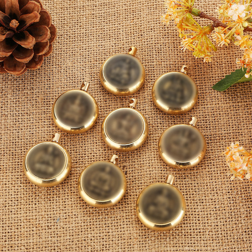 Brass one side with patron saint and one side with 12 zodiac sign rotating key chain accessory to transfer money 12 zodiac sign decompression handle piece