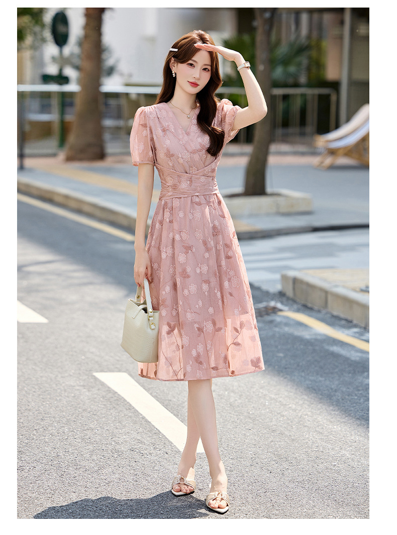 Đầm maxi nữ thắt eo tay bồng họa tiết hoa nhỏ cổ chữ V phong cách tea dress — Màu hồng, màu vàng chi tiết 19