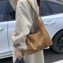 复古磨砂大容量单肩腋下托特包包女2025秋季新款时尚百搭水桶包