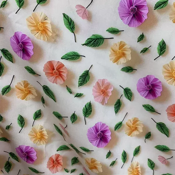 Flower-shaped, fresh
