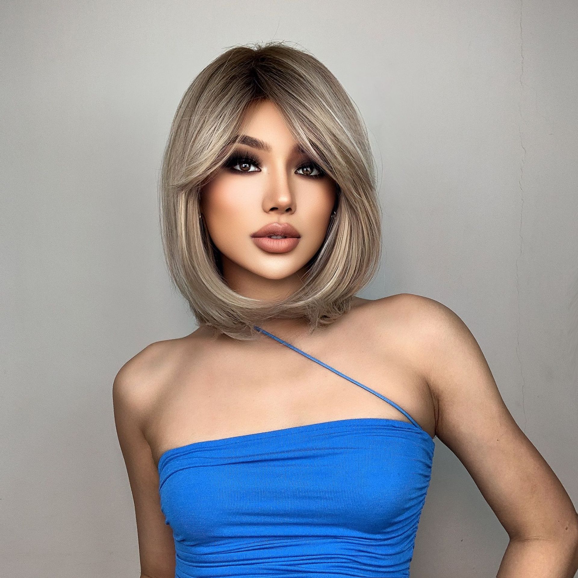 Comercio electrónico transfronterizo Comercio exterior nuevo pelo corto recto flequillo recto cabeza de Bobo Peluca de fibra química europea y americana fabricante de cubierta de cabeza completa femenina