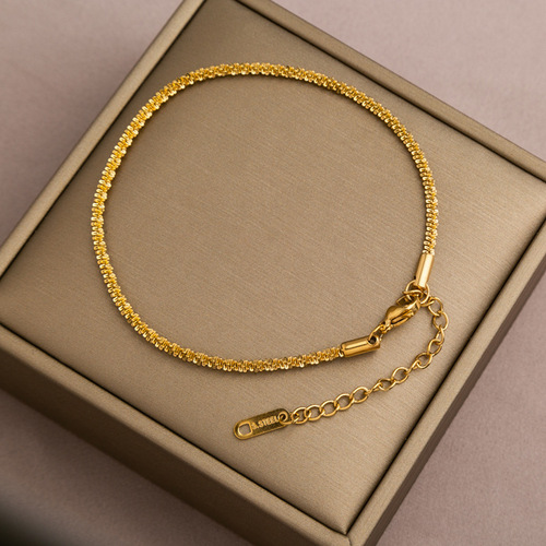 2024 new trendy niche design titanium steel anklet women's high-end 18K gold personalized baby's breath necklace