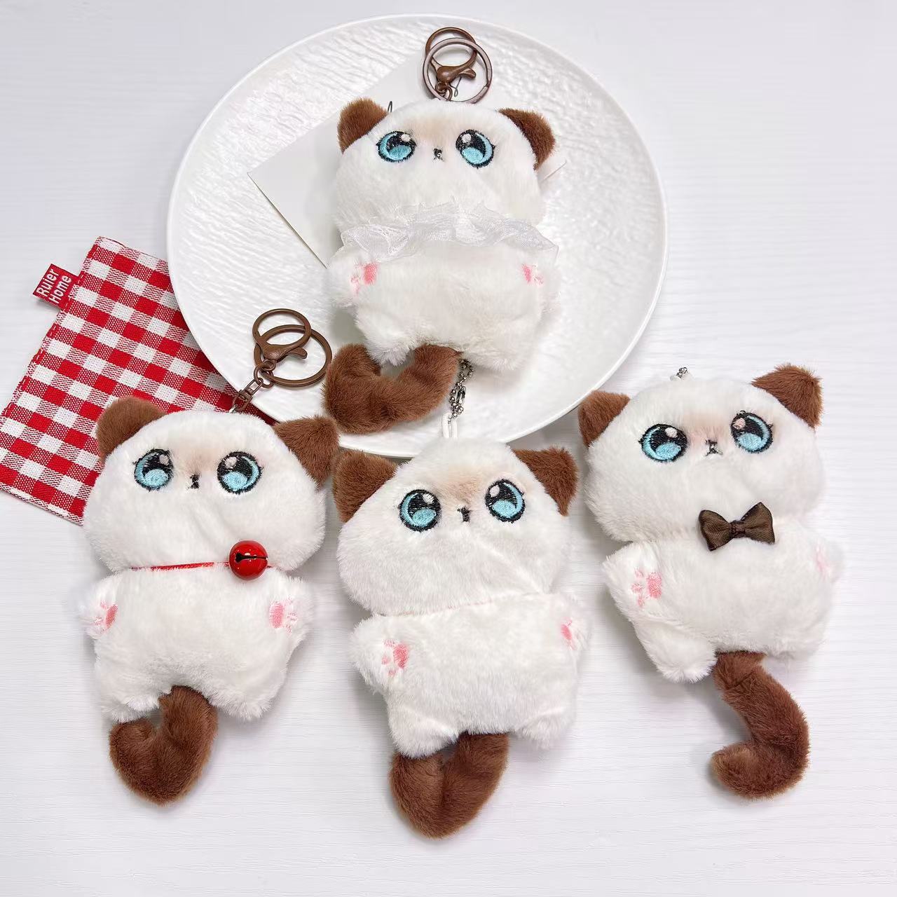 Squeaky Siamese Cat Plush Pendant Doll Keychain DIY Small Ornament Event Gift Claw Machine
