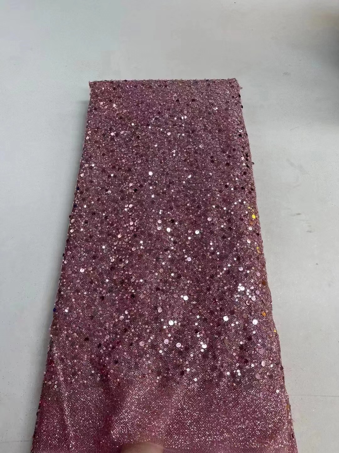 En stock 3mm cuentas de oro lentejuelas tela vestido de boda bolsa de ropa para niños cheongsam moda DIY tela JX2638