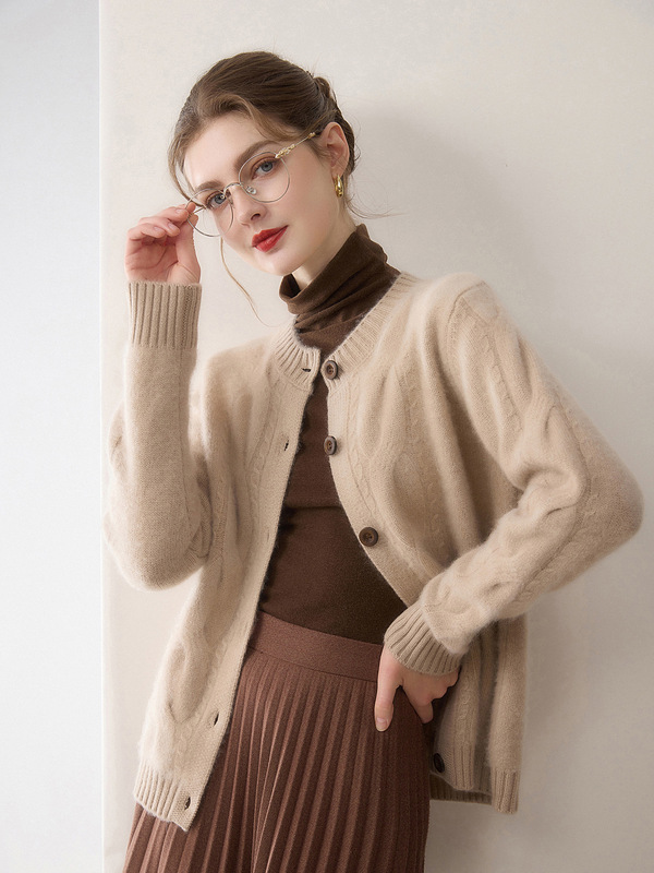 Autumn and Winter New Style Round Neck Thickened Pure Cashmere Cardigan Women's Cable Knit Sweater Coat Solid Color Sweater Outerwear Autumn and Winter New Style Round Neck Thickened Pure Cashmere Cardigan Women's Cable Knit Sweater Coat Solid Color Sweater Outerwear