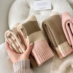 秋冬款加厚保暖袜子女中筒加绒韩版ins毛圈女袜诸暨袜业厂家批发