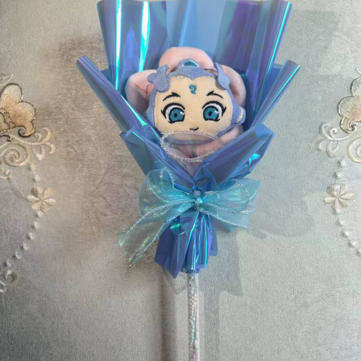 Plush Doll Bouquet for Valentine's Day, Cartoon Character Gift Plushies, 20×5×30 cm