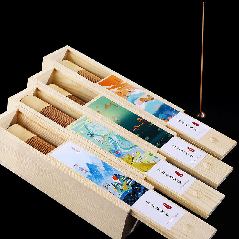 Creative wooden box featuring 200g of traditional Sanshou sandalwood, Qinan agarwood, Taihang cliff cypress, and fragrant palace osmanthus & goose pear incense for the study.