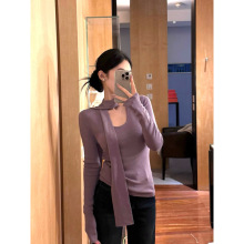 2025秋季新款修身显瘦显身材百搭u领针织衫打底衫配围巾上衣女ins