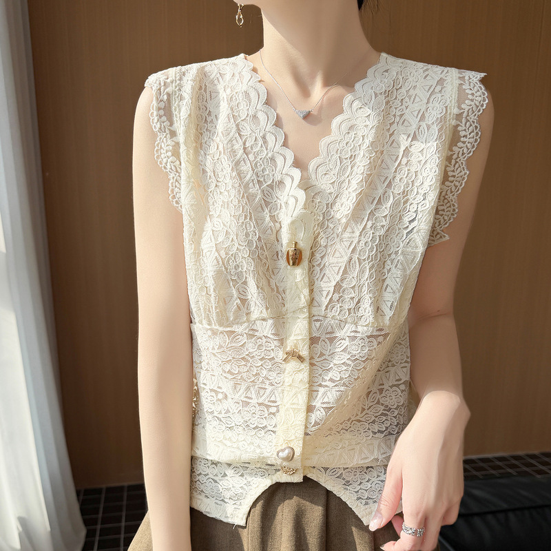French-Style Lace 2026 Summer Sleeveless Blouse V-Neck Slim Fit Hollow-Out Vest Top for Layering or Outerwear French-Style Lace 2026 Summer Sleeveless Blouse V-Neck Slim Fit Hollow-Out Vest Top for Layering or Outerwear