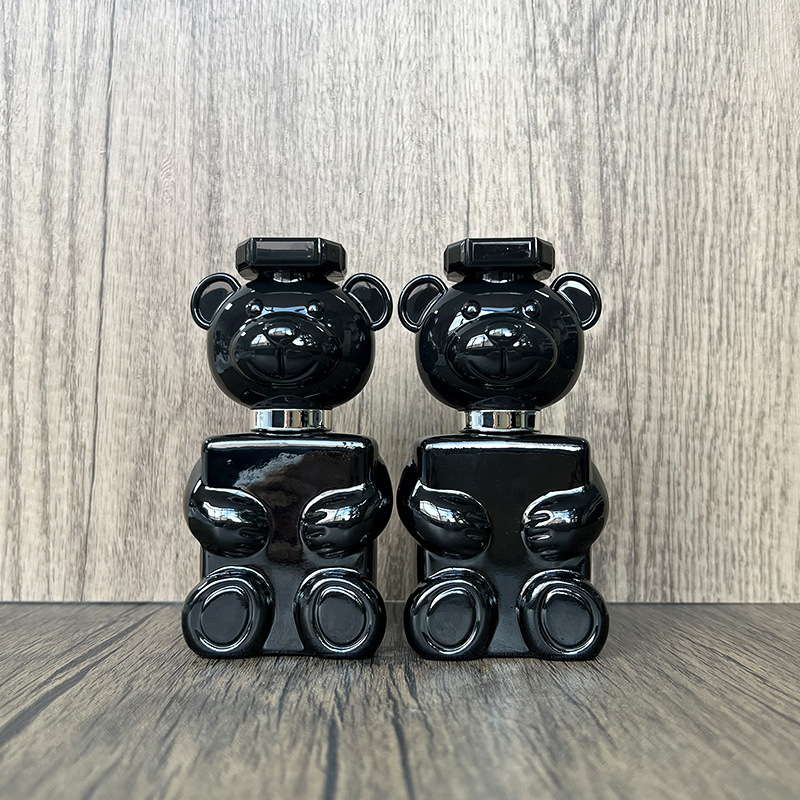 现货供应 B048-30ml小熊卡通香水小样便捷分装瓶香水喷雾按压空瓶